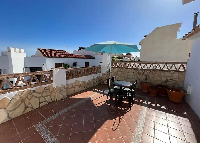 Calle Carabeo 57 Апартаменты Нерха